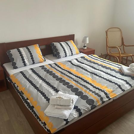 Apartman Krkovicka Mikulasovice ภายนอก รูปภาพ