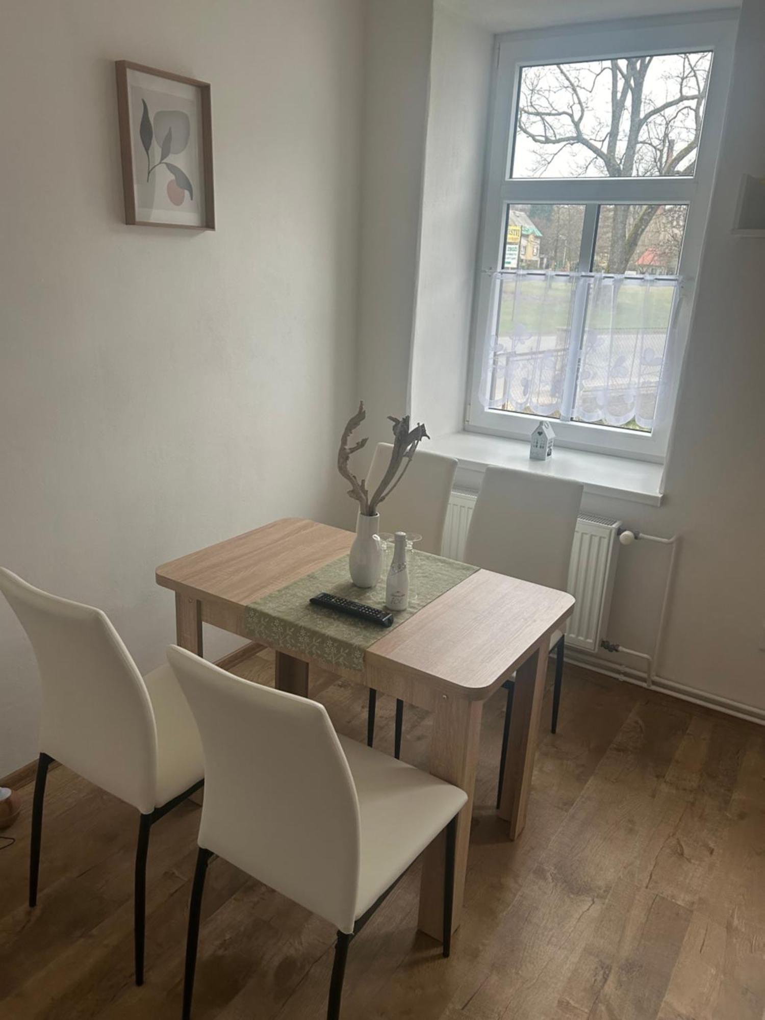 Apartman Krkovicka Mikulasovice ภายนอก รูปภาพ